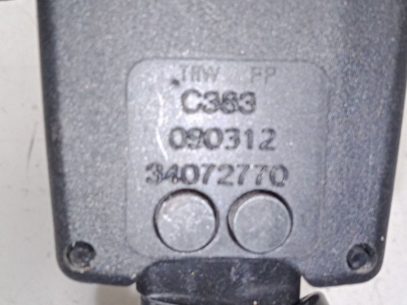 Recambio de anclaje cinturon trasero derecho para alfa romeo giulietta (940_) 1.6 jtdm (940fxd1a) referencia OEM IAM   