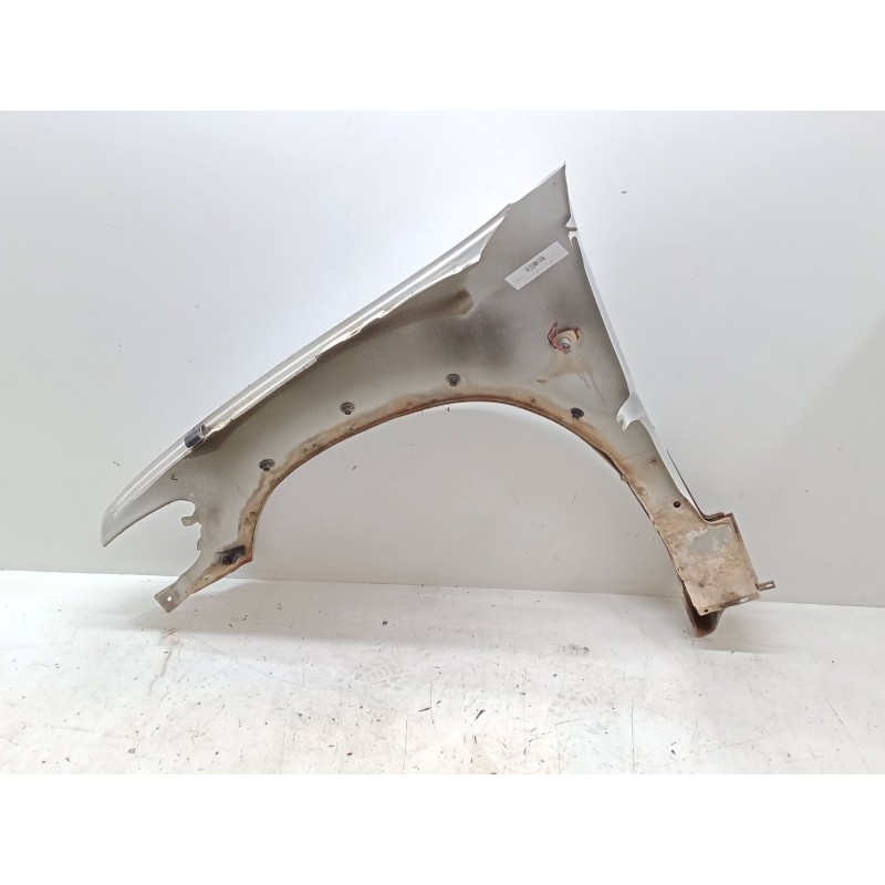 Recambio de aleta delantera derecha para kia sportage suv (k00) 2.0 td 4wd referencia OEM IAM    Recambio de aleta delantera derecha para kia sportage suv (k00) 2.0 td 4wd referencia OEM IAM