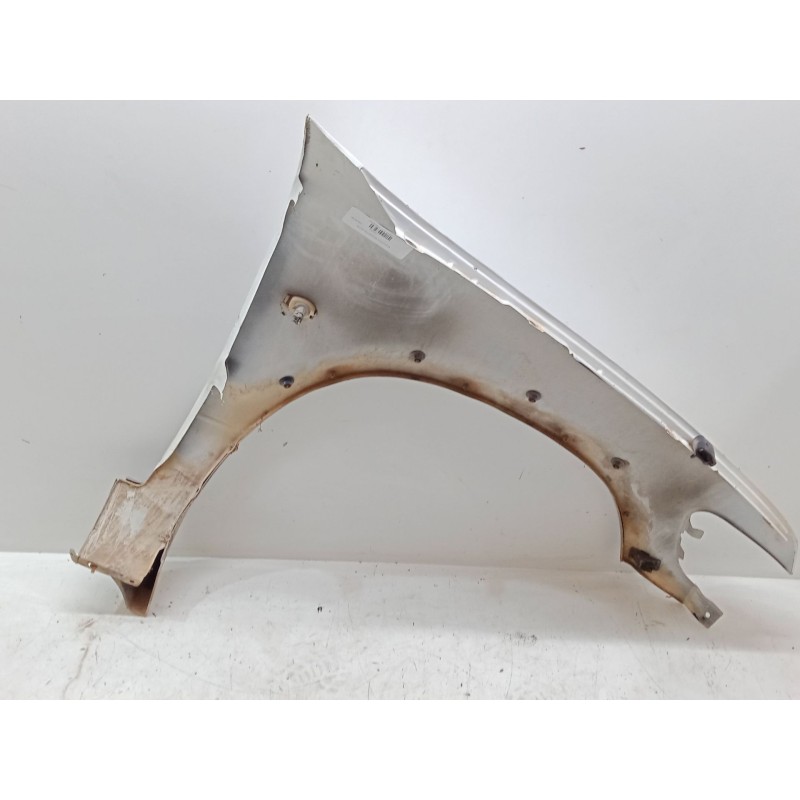 Recambio de aleta delantera izquierda para kia sportage suv (k00) 2.0 td 4wd referencia OEM IAM    Recambio de aleta delantera izquierda para kia sportage suv (k00) 2.0 td 4wd referencia OEM IAM