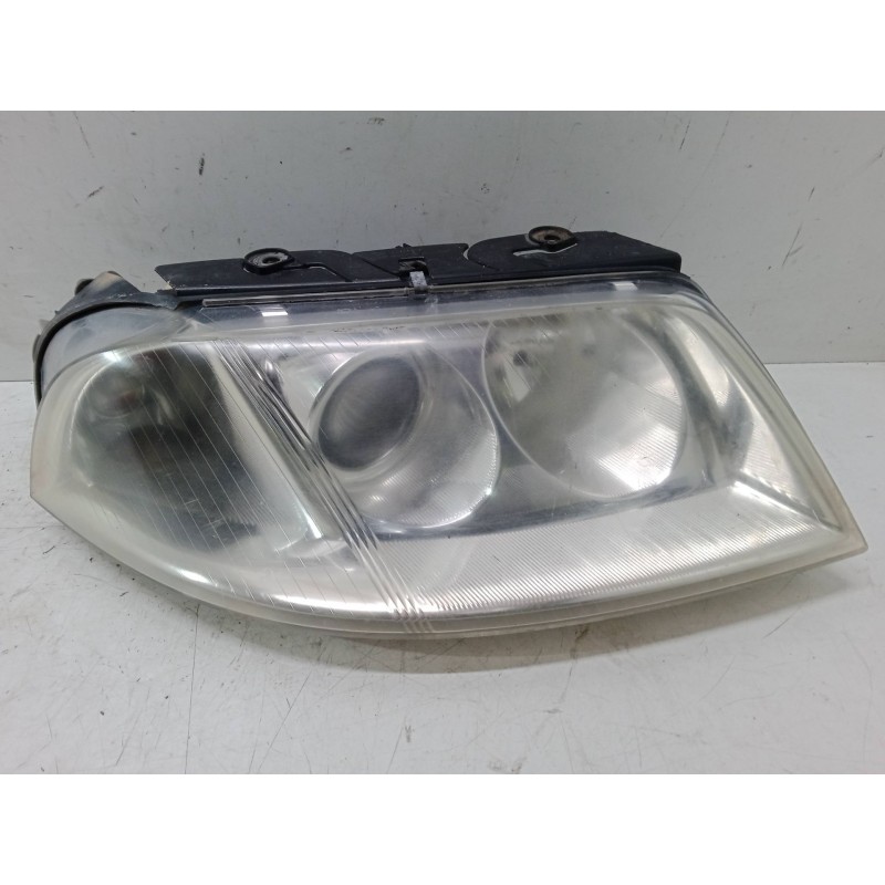 Recambio de faro derecho para volkswagen passat b5.5 (3b3) 1.8 t 20v referencia OEM IAM   