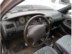 toyota corolla compact (_e10_) del año 1997