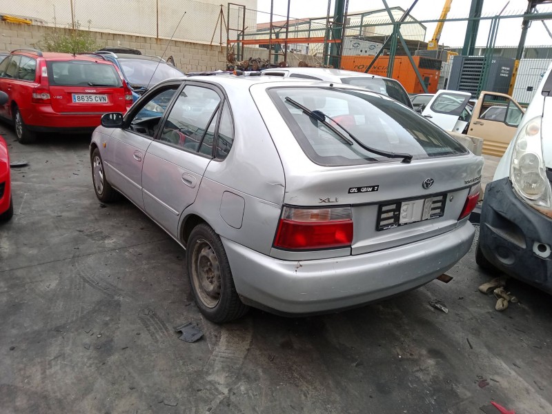 toyota corolla compact (_e10_) del año 1997