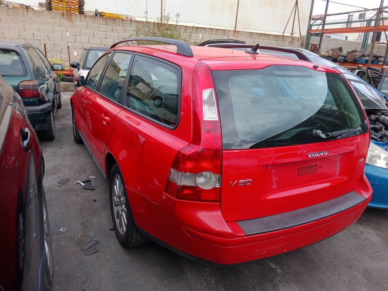 volvo v50 (545) del año 2004