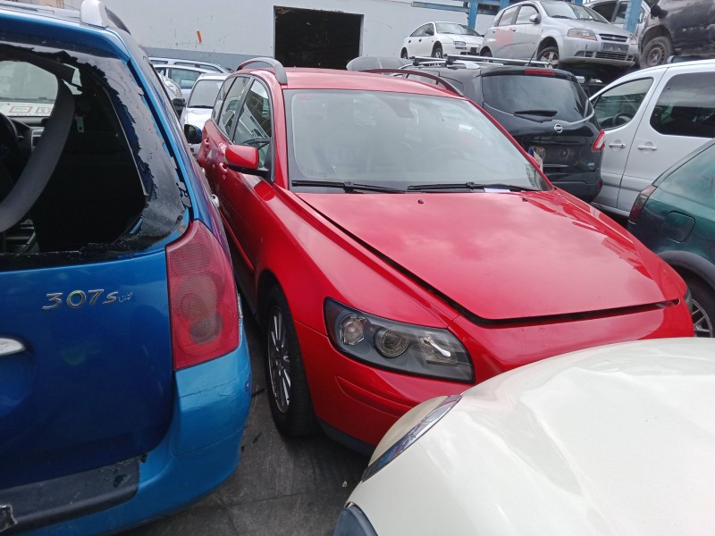 volvo v50 (545) del año 2004