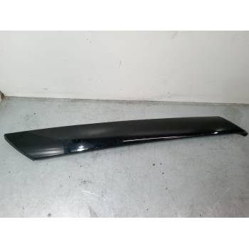 moldura exterior izquierda pilar a 