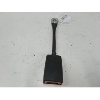 ANCLAJE CINTURON DELANTERO DERECHO 