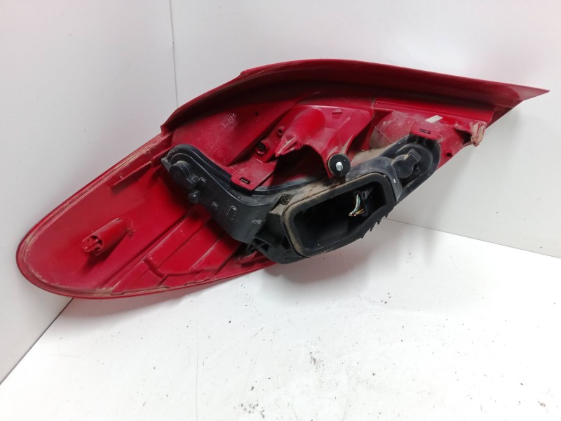 Recambio de piloto trasero derecho para peugeot 207/207+ (wa_, wc_) 1.4 16v referencia OEM IAM 968656598000  