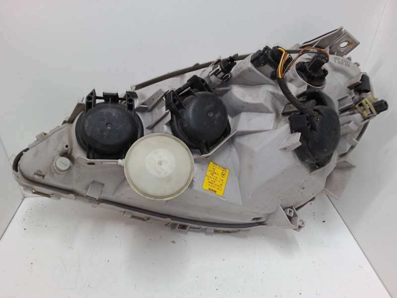Recambio de faro derecho para mercedes-benz clase a (w168) a 140 (168.031, 168.131) referencia OEM IAM A1688201061  