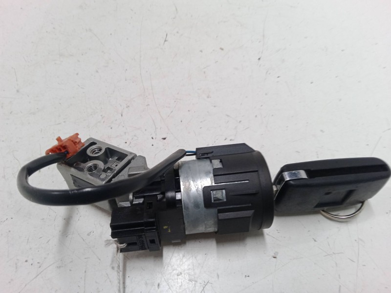 Recambio de clausor para peugeot 308 i (4a_, 4c_) 1.6 16v referencia OEM IAM    Recambio de clausor para peugeot 308 i (4a_, 4c_) 1.6 16v referencia OEM IAM