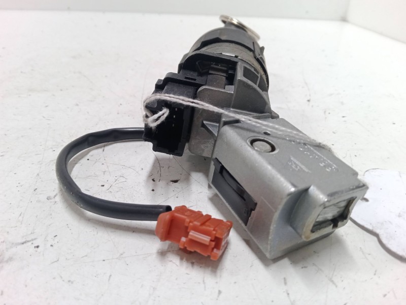 Recambio de clausor para peugeot 308 i (4a_, 4c_) 1.6 16v referencia OEM IAM    Recambio de clausor para peugeot 308 i (4a_, 4c_) 1.6 16v referencia OEM IAM