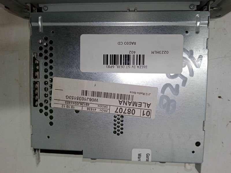 Recambio de radio cd para seat ibiza iv st (6j8, 6p8) 1.6 tdi referencia OEM IAM W06J1035153G   Recambio de radio cd para seat ibiza iv st (6j8, 6p8) 1.6 tdi referencia OEM IAM W06J1035153G