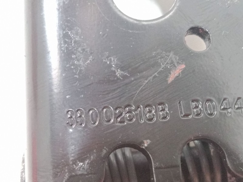 Recambio de anclaje cinturon trasero derecho para bmw x5 (e53) 3.0 d referencia OEM IAM 33002618B  