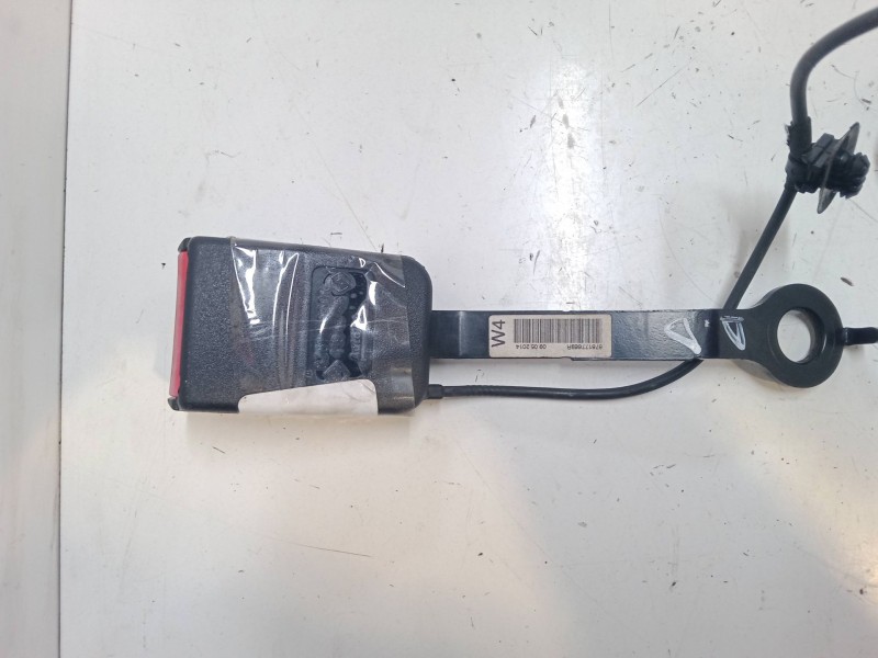 Recambio de anclaje cinturon delantero derecho para dacia dokker monospace (ke_) 1.2 tce (kem0, keay) referencia OEM IAM    Recambio de anclaje cinturon delantero derecho para dacia dokker monospace (ke_) 1.2 tce (kem0, keay) referencia OEM IAM