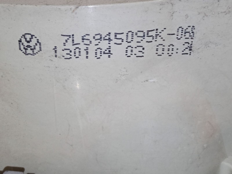 Recambio de piloto trasero izquierdo para volkswagen touareg (7la, 7l6, 7l7) 2.5 r5 tdi referencia OEM IAM    Recambio de piloto trasero izquierdo para volkswagen touareg (7la, 7l6, 7l7) 2.5 r5 tdi referencia OEM IAM