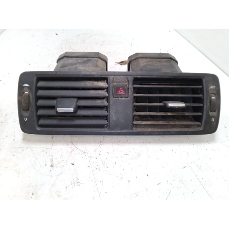 Recambio de aireador central para volvo s40 ii (544) 1.6 d referencia OEM IAM   