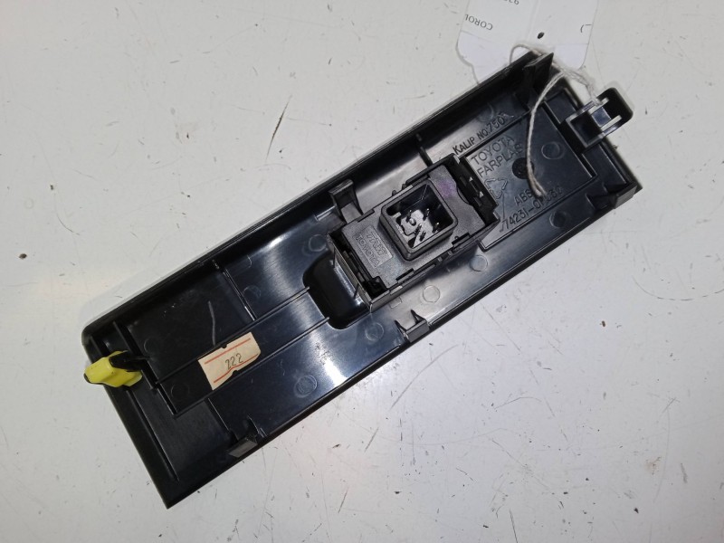 Recambio de mando elevalunas delantero derecho para toyota corolla verso (zer_, zze12_, r1_) 1.8 (znr11_) referencia OEM IAM 848 Recambio de mando elevalunas delantero derecho para toyota corolla verso (zer_, zze12_, r1_) 1.8 (znr11_) referencia OEM IAM 848