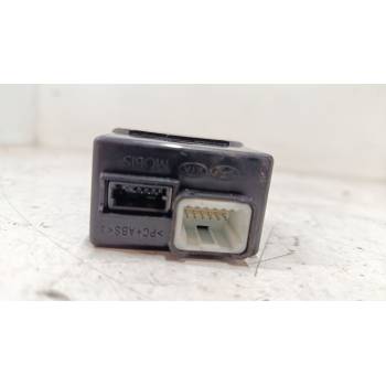 CONECTOR USB / AUX 96120D3500 