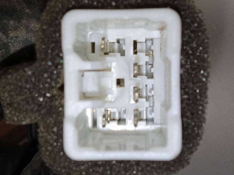 Recambio de piloto trasero izquierdo para hyundai getz (tb) 1.1 referencia OEM IAM 924010B500  