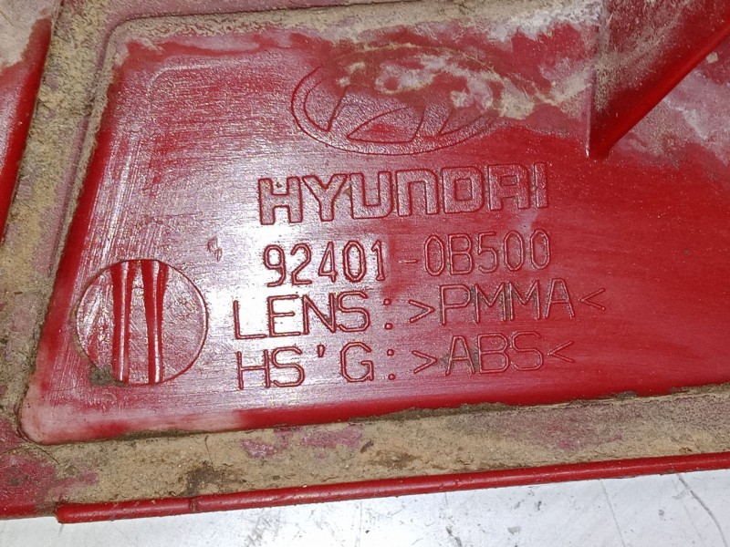 Recambio de piloto trasero izquierdo para hyundai getz (tb) 1.1 referencia OEM IAM 924010B500  