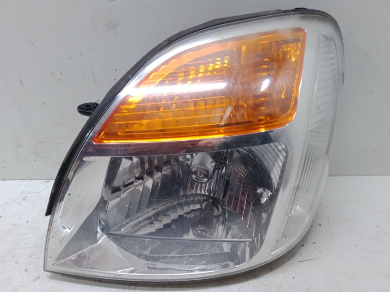 Recambio de faro izquierdo para hyundai h-1 / starex autobús (a1) 2.5 crdi referencia OEM IAM   