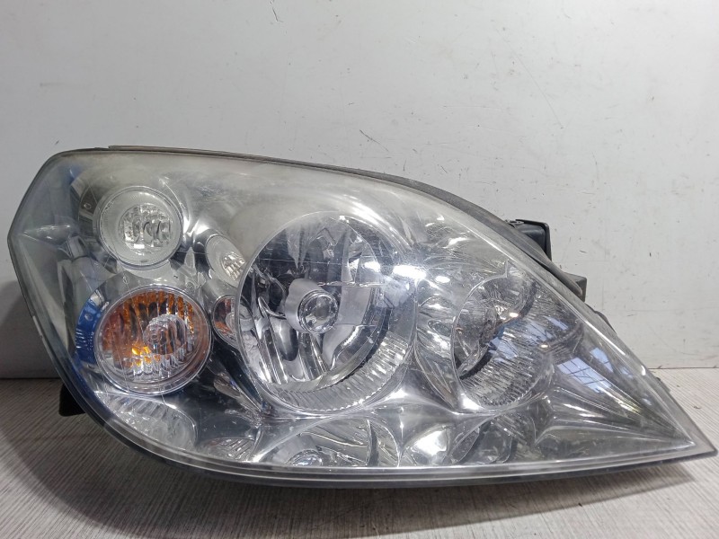 Recambio de faro izquierdo para nissan primera (p12) 2.2 di referencia OEM IAM 26010AU810  1EJ23801102