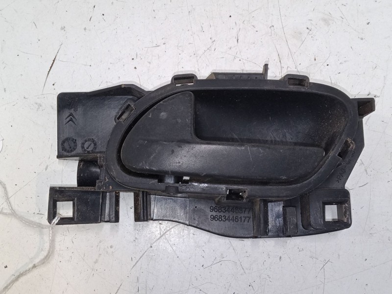 Recambio de maneta interior puerta delantera izquierda para citroën c3 ii (sc_) 1.2 vti 82 referencia OEM IAM    Recambio de maneta interior puerta delantera izquierda para citroën c3 ii (sc_) 1.2 vti 82 referencia OEM IAM