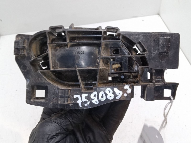 Recambio de maneta interior puerta delantera izquierda para citroën c3 ii (sc_) 1.2 vti 82 referencia OEM IAM    Recambio de maneta interior puerta delantera izquierda para citroën c3 ii (sc_) 1.2 vti 82 referencia OEM IAM