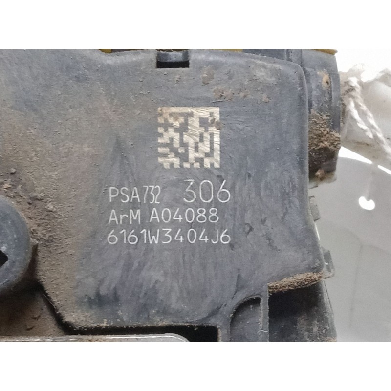 Recambio de cerradura puerta delantera izquierda para citroën c3 ii (sc_) 1.2 vti 82 referencia OEM IAM PSA732306  ARMA04088