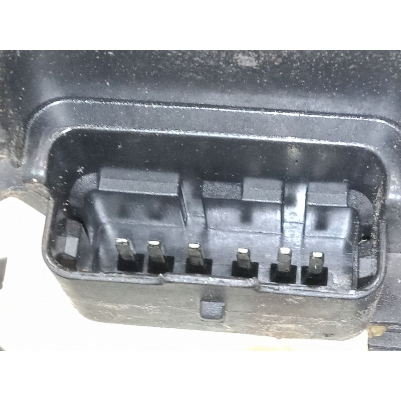 Recambio de cerradura puerta delantera izquierda para citroën c3 ii (sc_) 1.2 vti 82 referencia OEM IAM PSA732306  ARMA04088