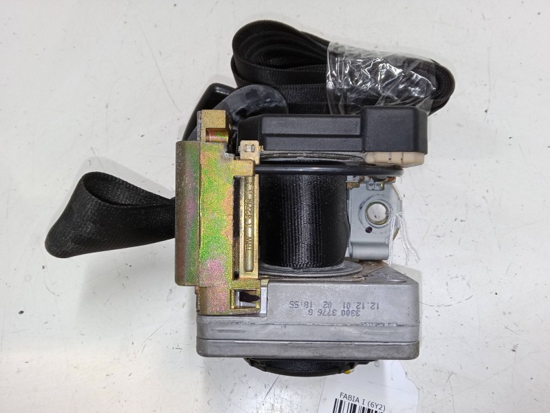 Recambio de cinturon seguridad delantero derecho para skoda fabia i (6y2) 1.4 16v referencia OEM IAM    Recambio de cinturon seguridad delantero derecho para skoda fabia i (6y2) 1.4 16v referencia OEM IAM