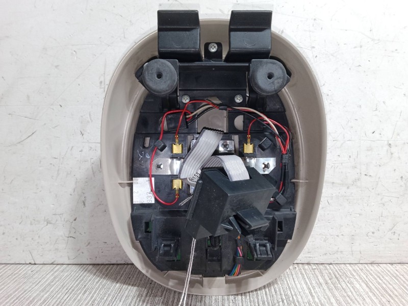 Recambio de luz interior delantera para chrysler pt cruiser (pt_) 2.0 referencia OEM IAM    Recambio de luz interior delantera para chrysler pt cruiser (pt_) 2.0 referencia OEM IAM