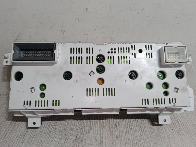 Recambio de cuadro instrumentos para chrysler pt cruiser (pt_) 2.0 referencia OEM IAM 04671816AC  CR-0024-005 Recambio de cuadro instrumentos para chrysler pt cruiser (pt_) 2.0 referencia OEM IAM 04671816AC  CR-0024-005