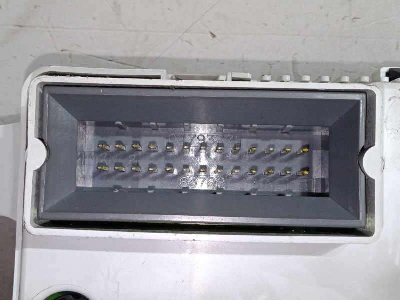 Recambio de cuadro instrumentos para chrysler pt cruiser (pt_) 2.0 referencia OEM IAM 04671816AC  CR-0024-005 Recambio de cuadro instrumentos para chrysler pt cruiser (pt_) 2.0 referencia OEM IAM 04671816AC  CR-0024-005