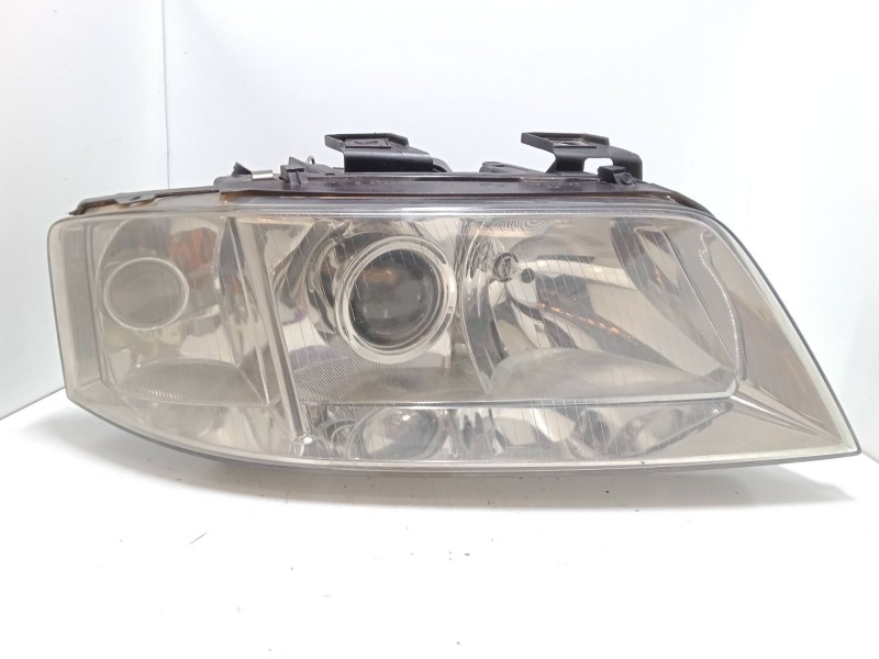 Recambio de faro derecho para audi a6 c5 avant (4b5, 4b6) 2.5 tdi referencia OEM IAM 14847400  