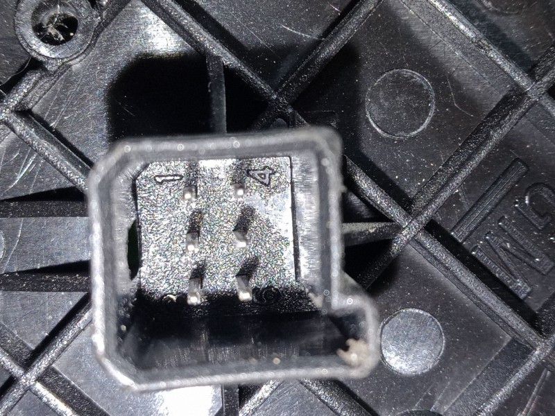 Recambio de mando elevalunas delantero derecho para opel corsa d (s07) 1.3 cdti (l08, l68) referencia OEM IAM   