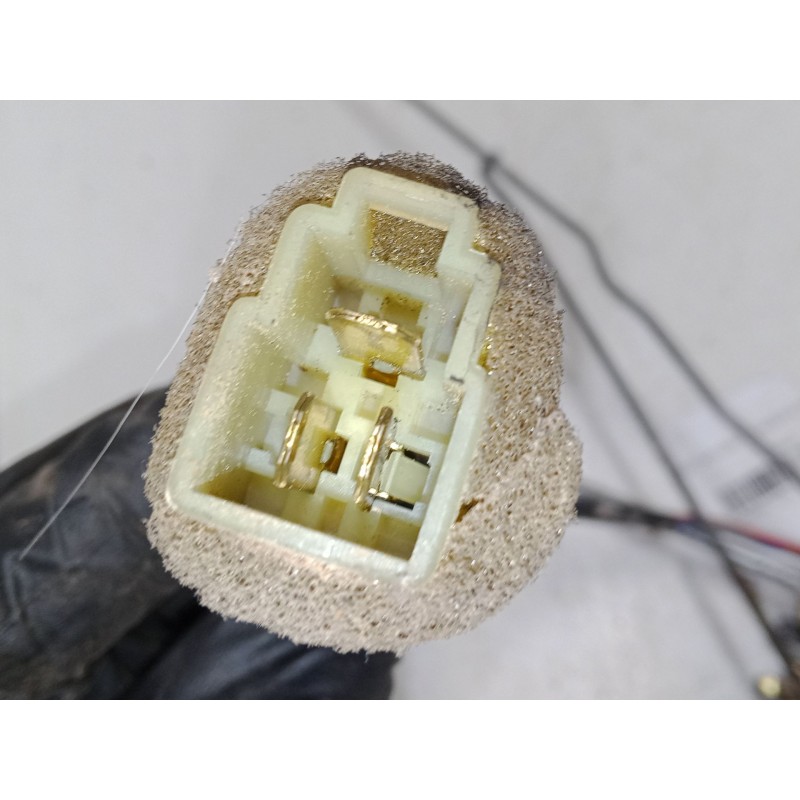 Recambio de cerradura puerta delantera izquierda para kia sportage suv (k00) 2.0 td 4wd referencia OEM IAM    Recambio de cerradura puerta delantera izquierda para kia sportage suv (k00) 2.0 td 4wd referencia OEM IAM