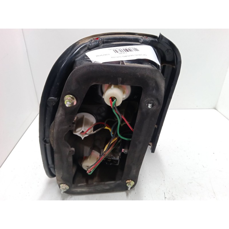 Recambio de piloto trasero derecho para kia sportage suv (k00) 2.0 td 4wd referencia OEM IAM    Recambio de piloto trasero derecho para kia sportage suv (k00) 2.0 td 4wd referencia OEM IAM