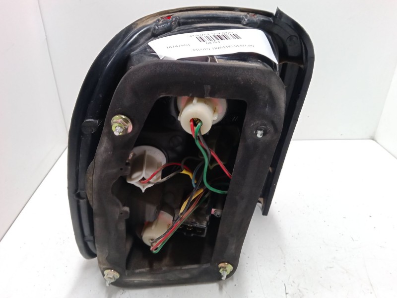 Recambio de piloto trasero derecho para kia sportage suv (k00) 2.0 td 4wd referencia OEM IAM    Recambio de piloto trasero derecho para kia sportage suv (k00) 2.0 td 4wd referencia OEM IAM