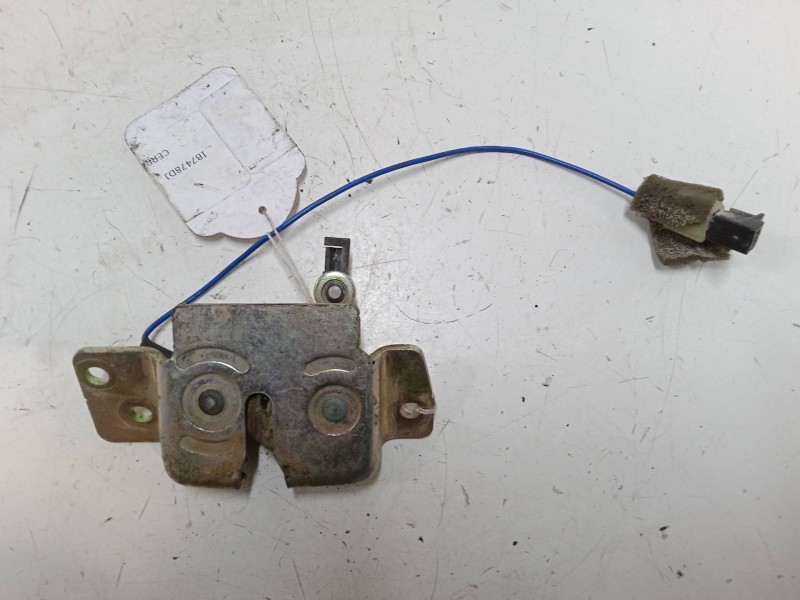 Recambio de cerradura maletero / porton para kia sportage suv (k00) 2.0 td 4wd referencia OEM IAM    Recambio de cerradura maletero / porton para kia sportage suv (k00) 2.0 td 4wd referencia OEM IAM