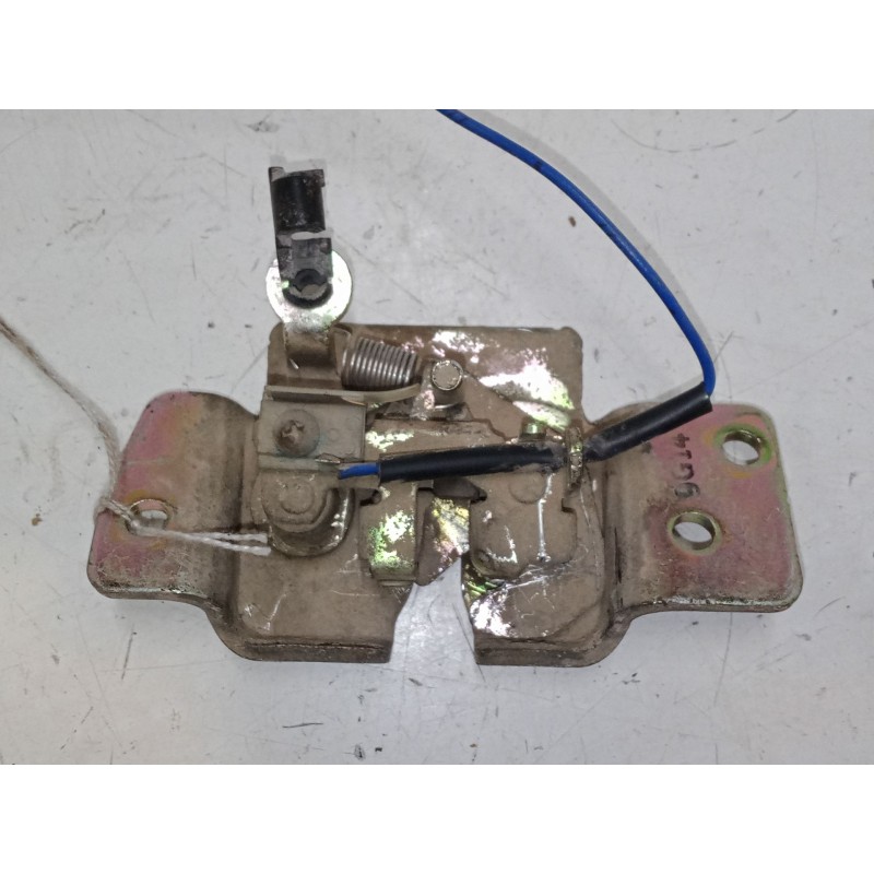 Recambio de cerradura maletero / porton para kia sportage suv (k00) 2.0 td 4wd referencia OEM IAM    Recambio de cerradura maletero / porton para kia sportage suv (k00) 2.0 td 4wd referencia OEM IAM