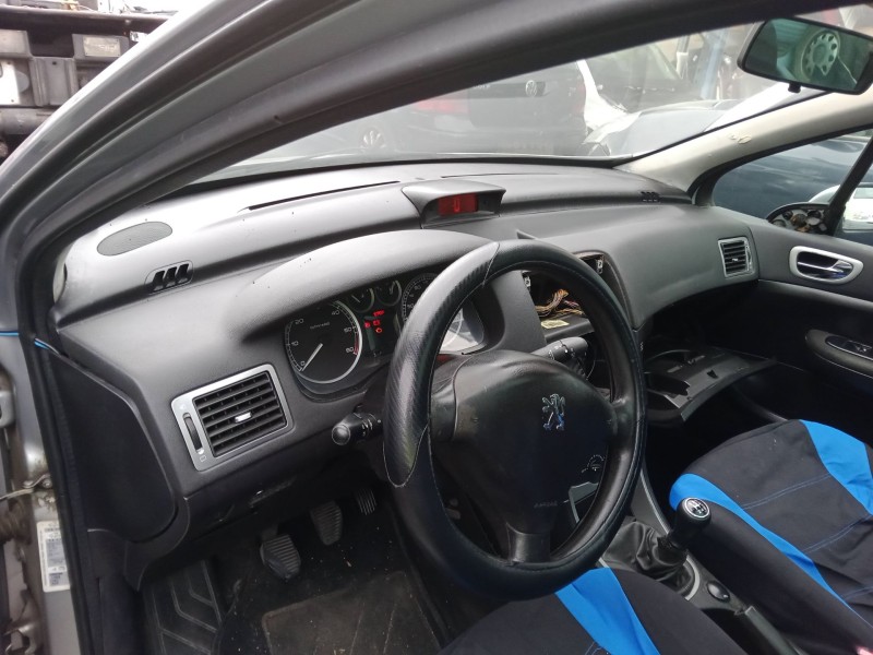 peugeot 307 sw (3h) del año 2004