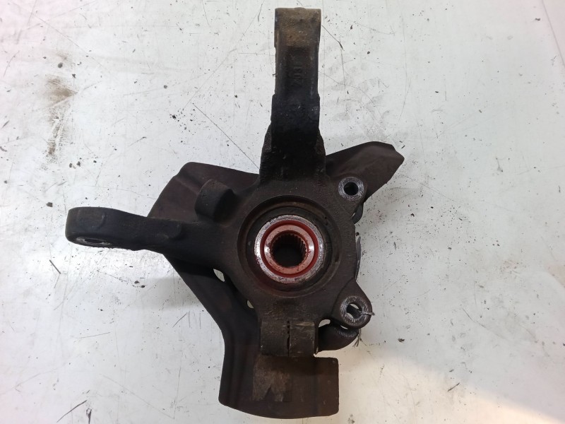 Recambio de mangueta delantera izquierda para citroën jumpy i (u6u_) 1.9 td referencia OEM IAM    Recambio de mangueta delantera izquierda para citroën jumpy i (u6u_) 1.9 td referencia OEM IAM