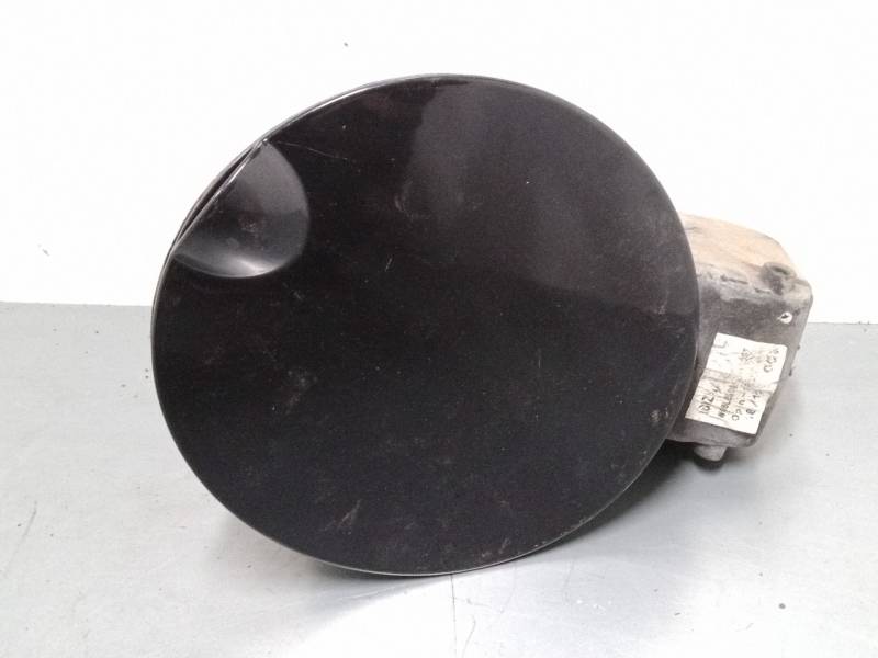 TAPA EXTERIOR COMBUSTIBLE 
