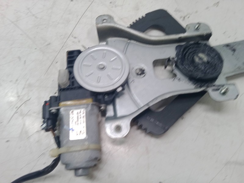 Recambio de elevalunas electrico delantero izquierdo para chevrolet aveo / kalos hatchback (t250, t255) 1.2 referencia OEM IAM  
