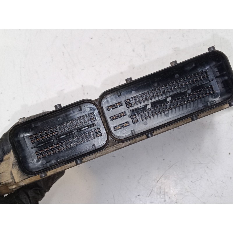 Recambio de centralita motor uce para fiat 500 (312_) 1.3 d multijet (312axb1a) referencia OEM IAM 51872447  0101777B