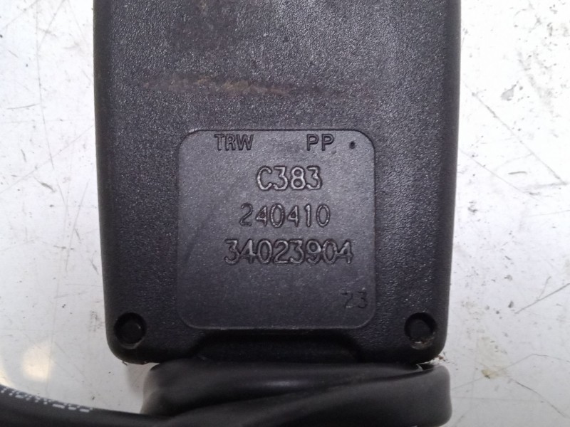 Recambio de anclaje cinturon delantero derecho para fiat 500 (312_) 1.3 d multijet (312axb1a) referencia OEM IAM 34023904  