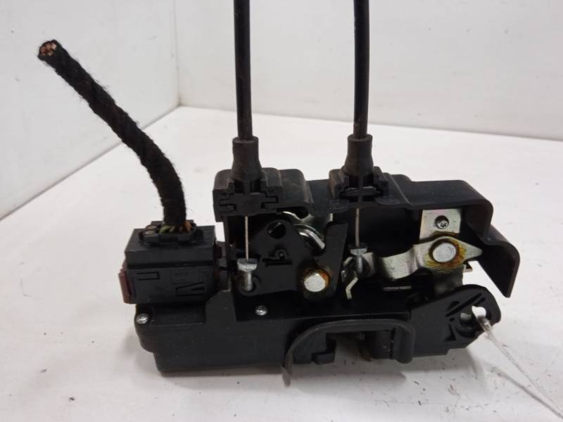 CERRADURA PUERTA DELANTERA IZQUIERDA 