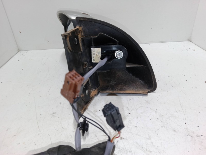 Recambio de retrovisor electrico izquierdo para peugeot 1007 (km_) 1.6 16v referencia OEM IAM    Recambio de retrovisor electrico izquierdo para peugeot 1007 (km_) 1.6 16v referencia OEM IAM