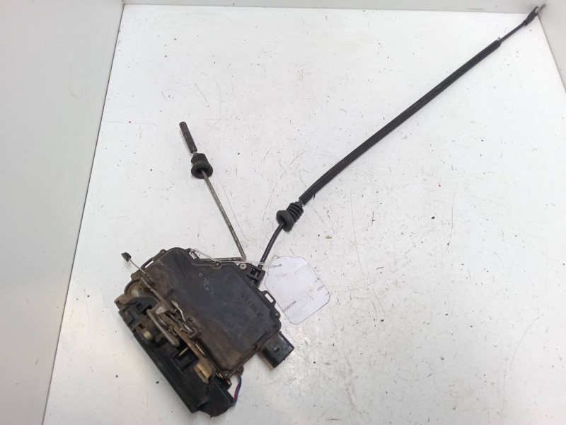 Recambio de cerradura puerta delantera derecha para volkswagen golf iv (1j1) 1.9 tdi 4motion referencia OEM IAM   