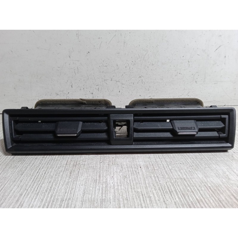 Recambio de aireador central para seat ibiza v (kj1, kjg) 1.0 tsi referencia OEM IAM   